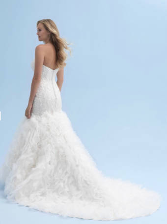 Disney Fairy Tale Weddings Style #D310 Ariel #1 thumbnail