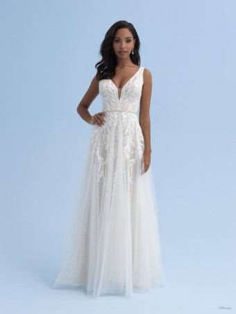 Disney Fairy Tale Weddings Style #D325 Pocahontas #1 thumbnail