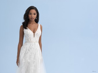 Disney Fairy Tale Weddings Style #D325 Pocahontas #2 thumbnail