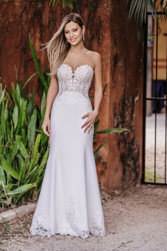 Allure Bridal Style #9952 #0 default thumbnail