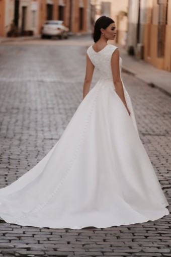 Allure Bridal Style #M695 #1 thumbnail