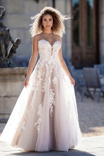 Allure Bridal Style #A1102 #0 default thumbnail