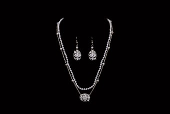 En Vogue Style #NL2354 #0 default Ivory/Silver/Clear thumbnail