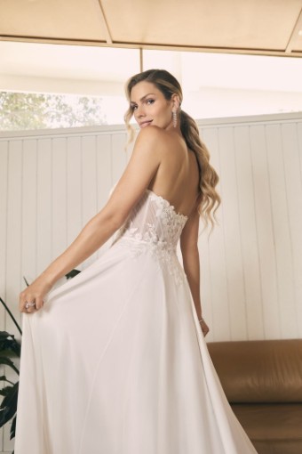 Casablanca  Bridal Style #BL408 #1 default thumbnail