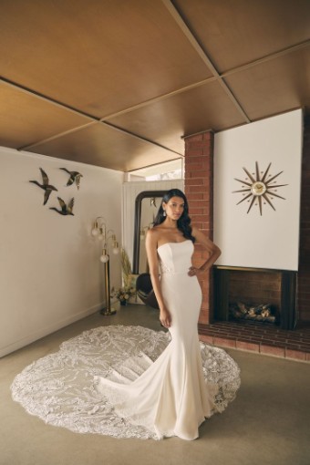 Casablanca  Bridal Style #BL405 #0 default Ivory/Nude thumbnail