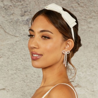 En Vogue Style #E2454 #0 default Ivory/Silver thumbnail