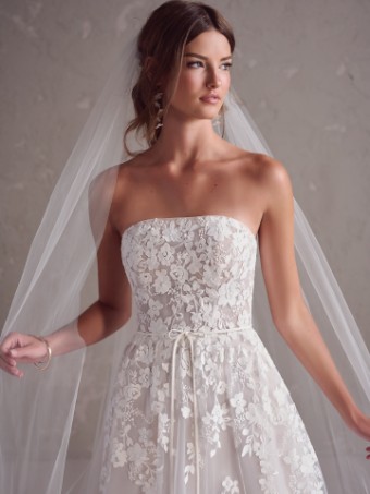 Maggie Sottero Style #AVALON #0 default Ivory thumbnail