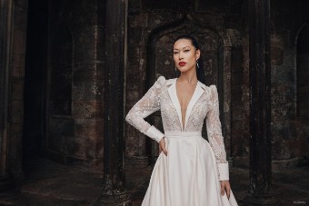 Disney Fairy Tale Weddings Style #Jafar DVL14 #2 default Ivory/Nude thumbnail