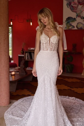 Made with Love Bridal Style #Ollie #2 default Ivory thumbnail